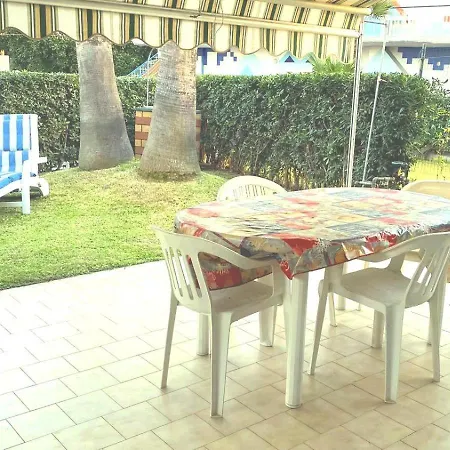 Casa Etna Mare Alfa α Villa *
